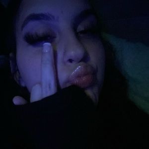 Meet your Posher, Gabriella